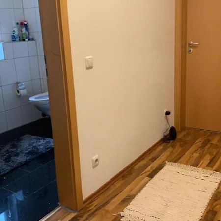 Apartment Luxus Pur Endhaus 3sz Mit Garten,kamin, Klima, Taufkirchen (Munich)
